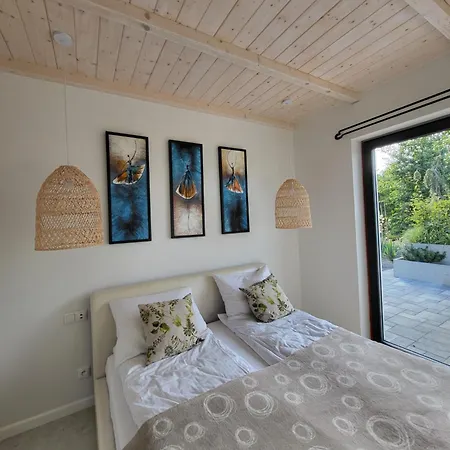 Diamentowy Staw 펜션